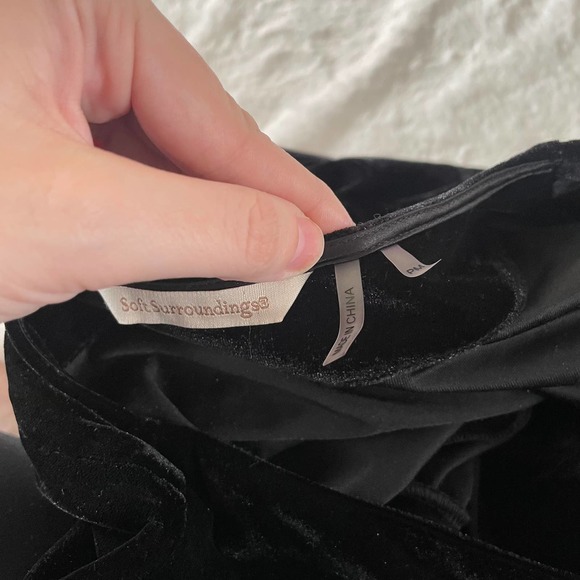 soft surroundings velour faux wrap black blouse top size petite medium PM - Picture 4 of 4
